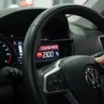 Painel de carro moderno com taxa de juros baixa exibida, simbolizando financiamento acessível.